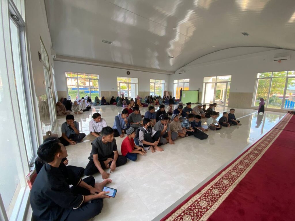 Ngaji Tauhid; Tren kegiatan anak muda zaman now photo 2025 09 18 14.52.18
